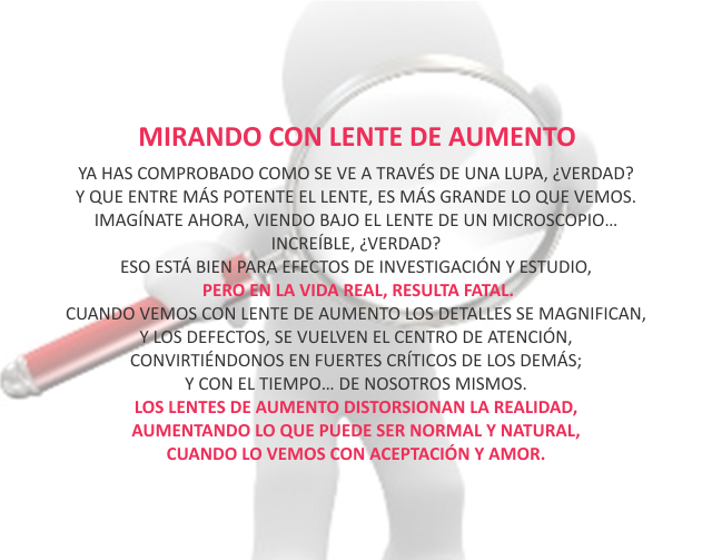Mirando con lentes de aumento Agosto 23 de 2011